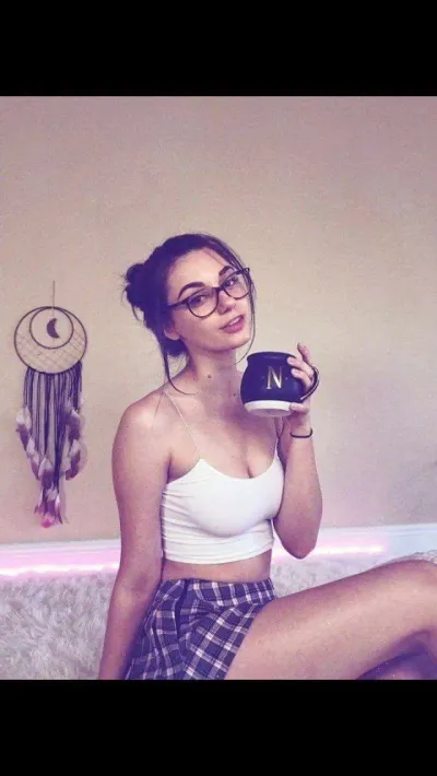 Алена, 24 года